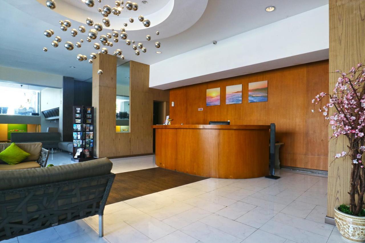 Kimono Spa Hotel Кута Экстерьер фото